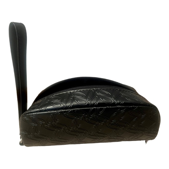 Oakley Soft Shell Glasses Case - Picture 2 of 7